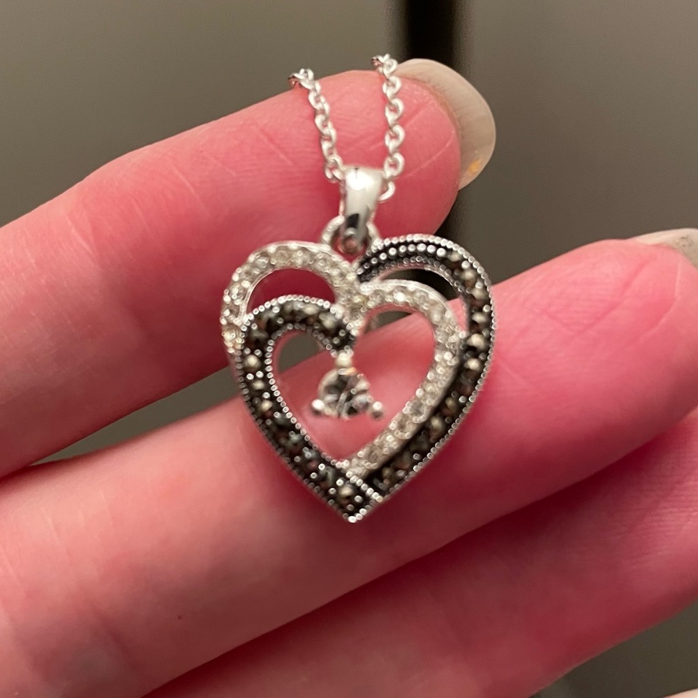 Elegant Silver Heart Pendant Necklace